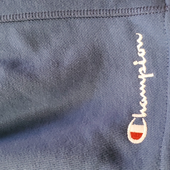 Champion NWT Men's Wide Waist Shorts - Picture 4 of 8